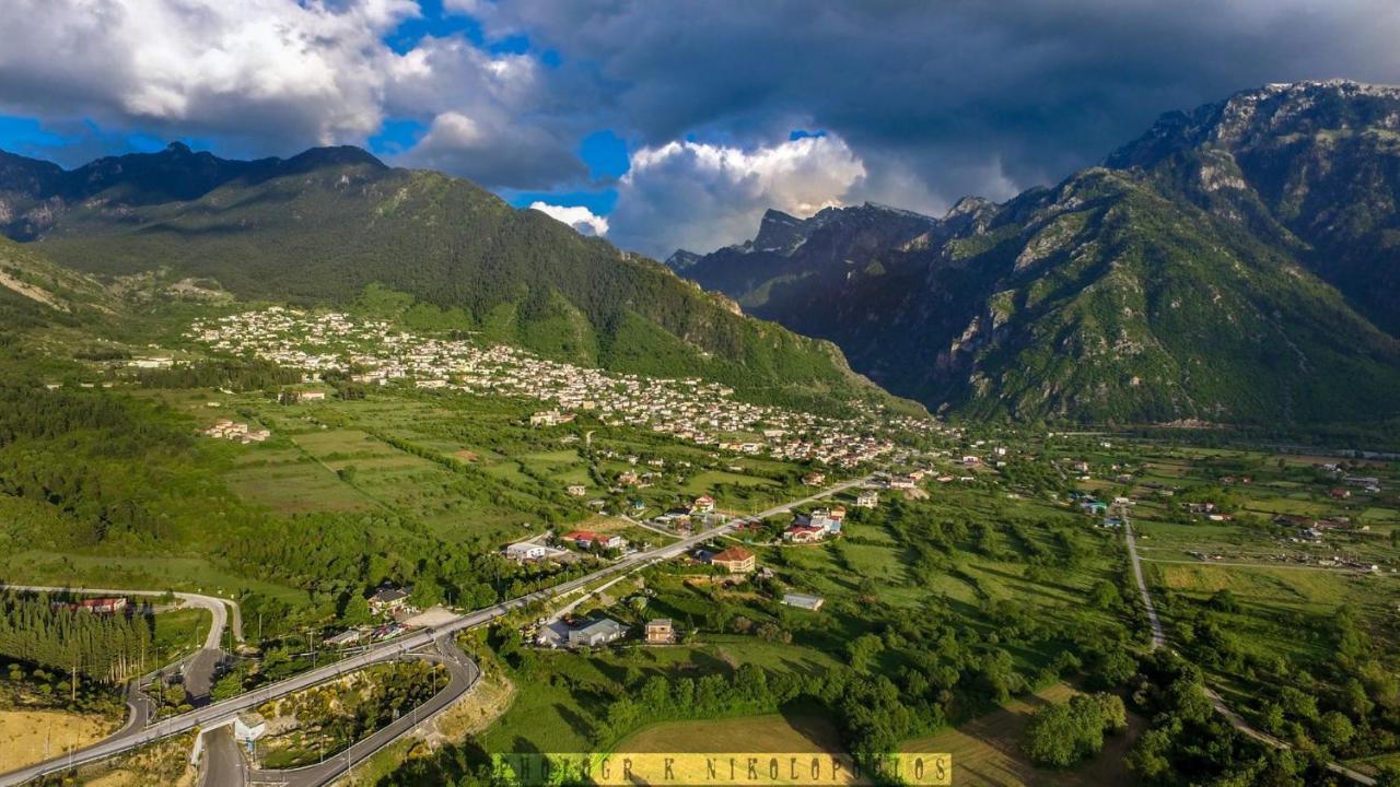 Guesthouse To Tzaki Konitsa Eksteriør bilde